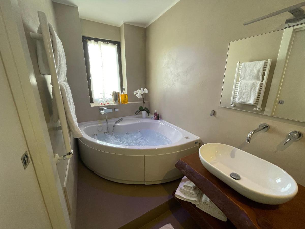 Dimora Bellini Apartment And Rooms Castellana Grotte Buitenkant foto